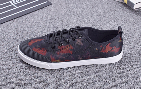 老北京布鞋，京城印象布鞋，183001C黑红